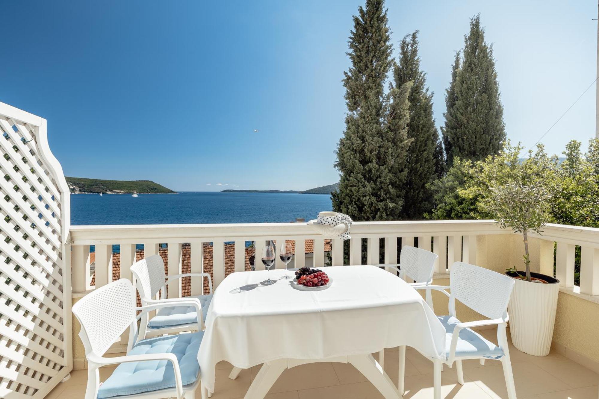 Apartments Porobic Herceg Novi Dış mekan fotoğraf