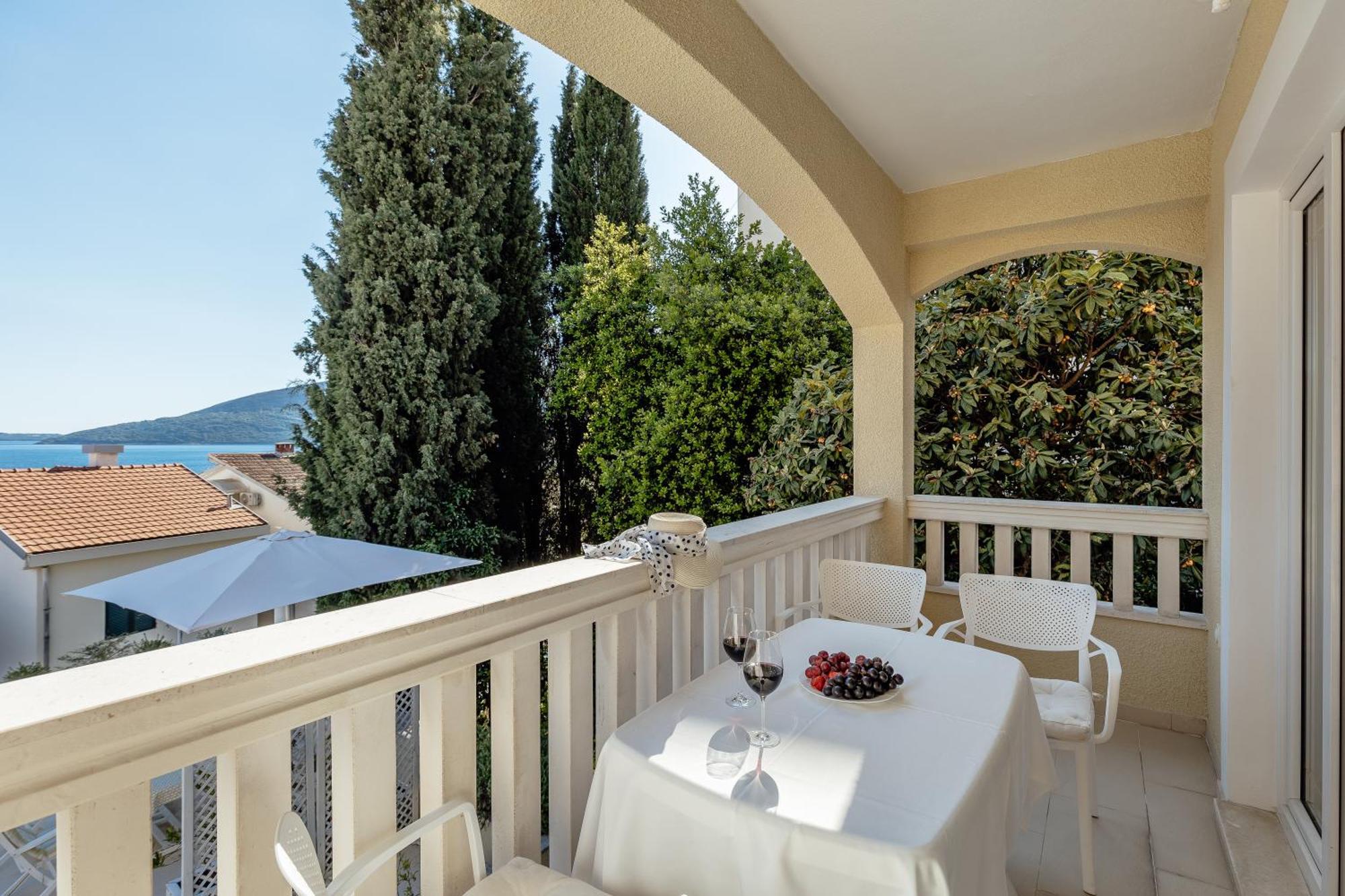 Apartments Porobic Herceg Novi Dış mekan fotoğraf